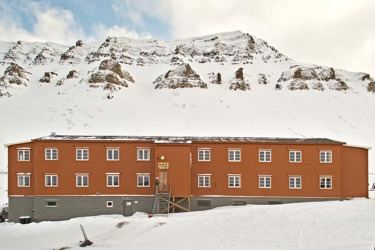 Gjestehuset 102 Longyearbyen Eksteriør billede