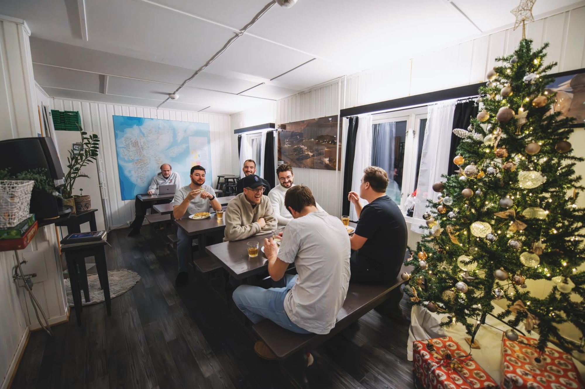 Gjestehuset 102 Longyearbyen Eksteriør billede