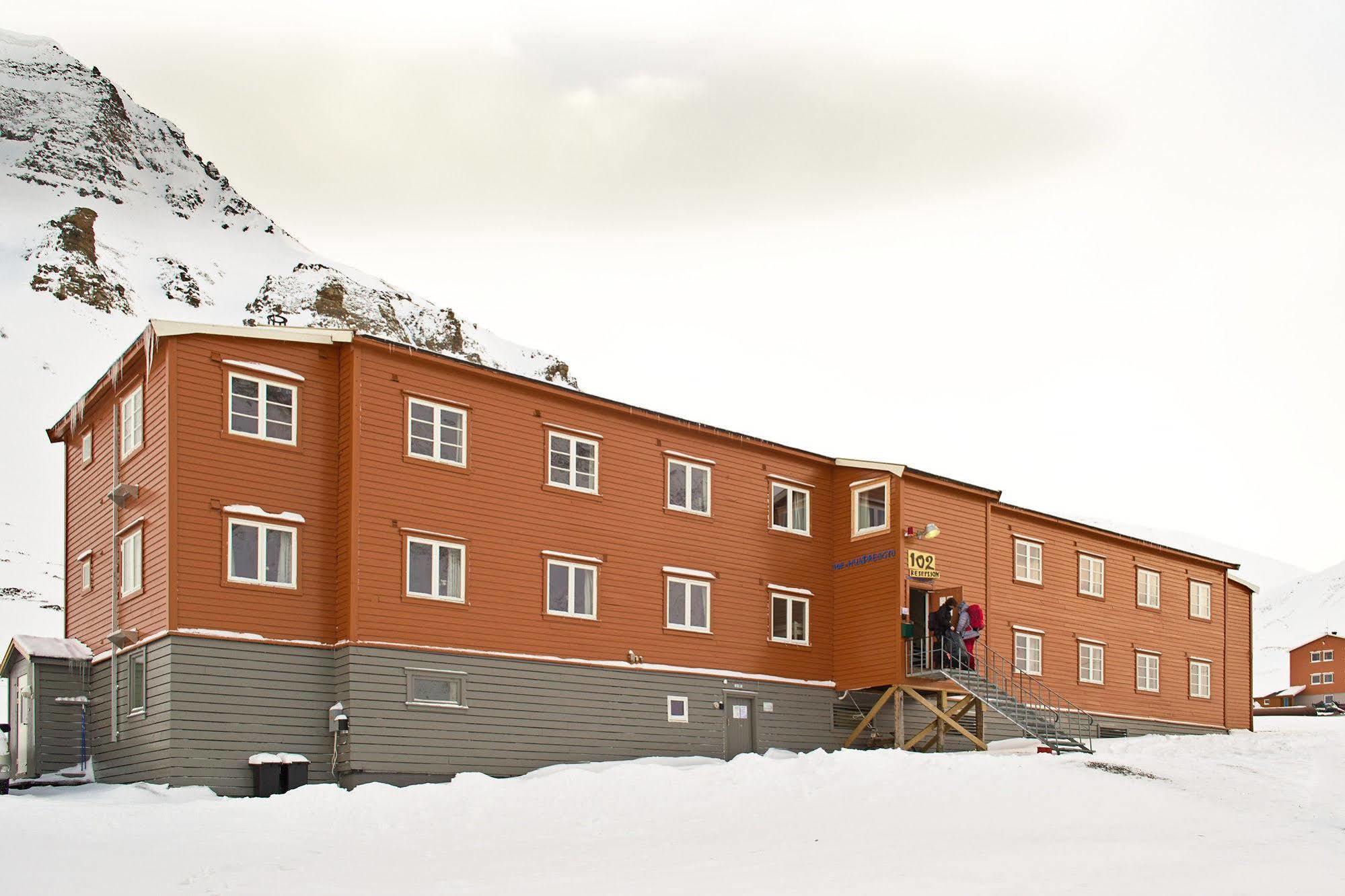 Gjestehuset 102 Longyearbyen Eksteriør billede